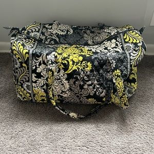 Large Vera Bradley Barqoue Duffle